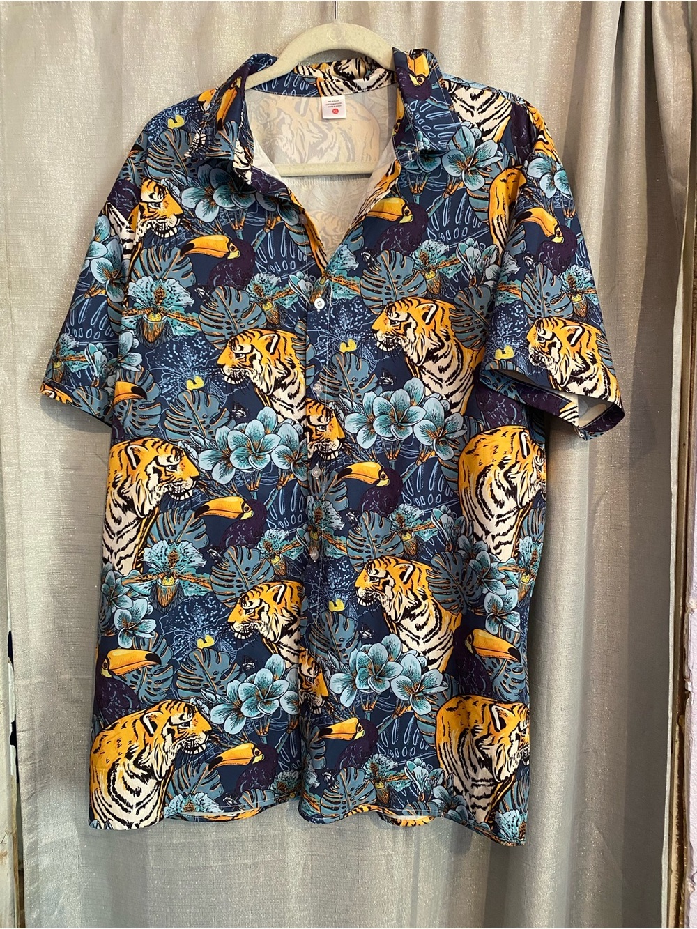 Navy Floral & Tiger Print Short-Sleeve Button-Down Shirt preshrunk size XL